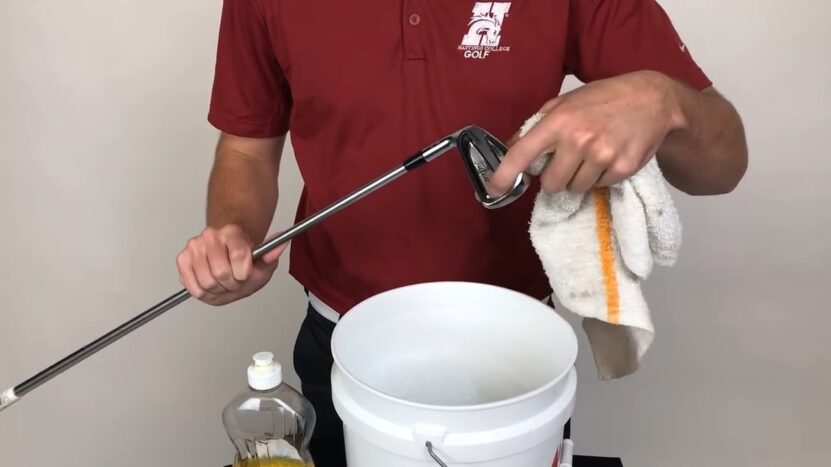 Best Way to Clean Golf Clubs - Tee Up Your Game