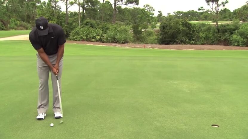 Woods' light grip pressure