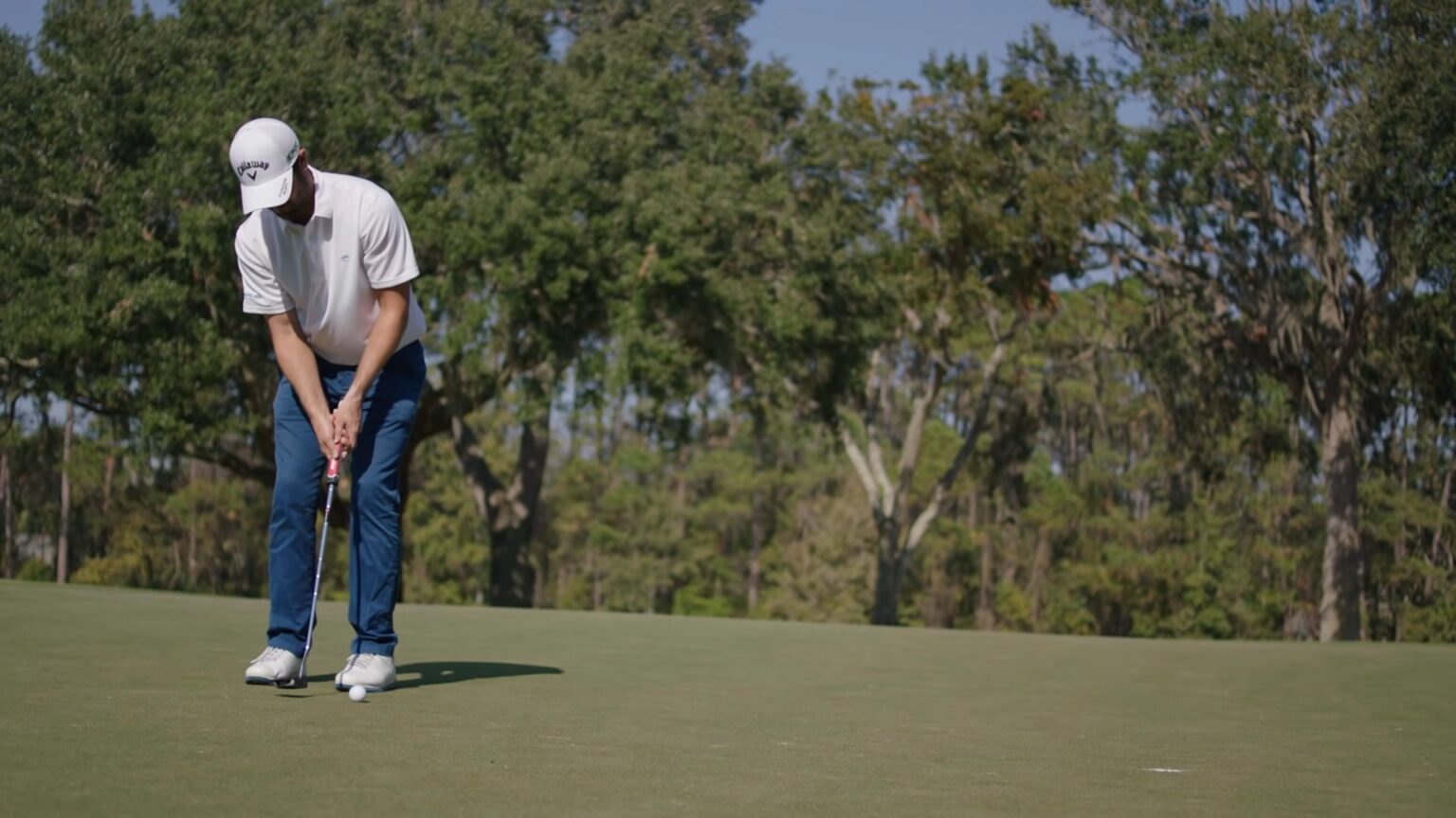 Different Putting Grip Techniques - Traditional Putting Grip & More